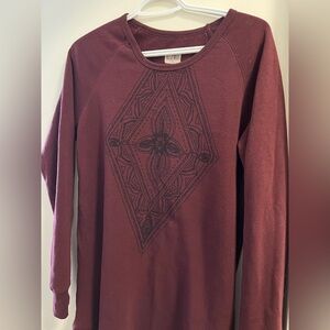Women's Burgundy Long Sleeve Sweater